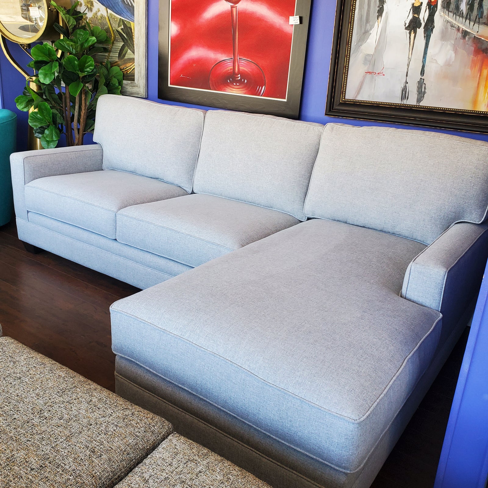100" x 65" Soho 2pc Sectional