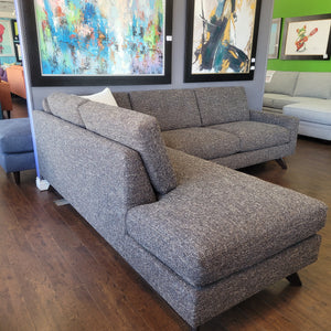 Venice Sectional 99"w x 87"d