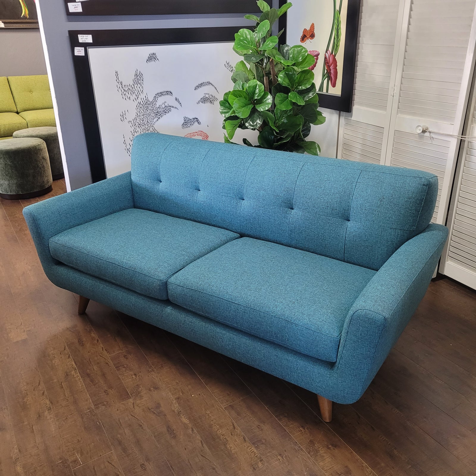 72" Dallas Sofa