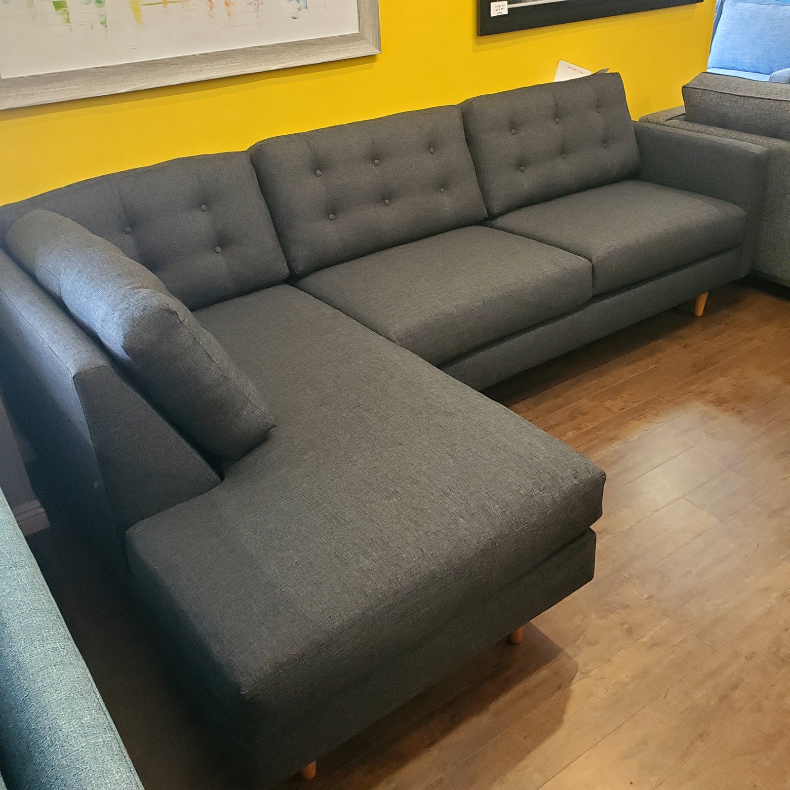 Floor Sample - 108" x 68" Elmwood 2pc Sectional