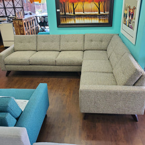 Floor Sample- 112" x 89" 2pc Venice Sectional